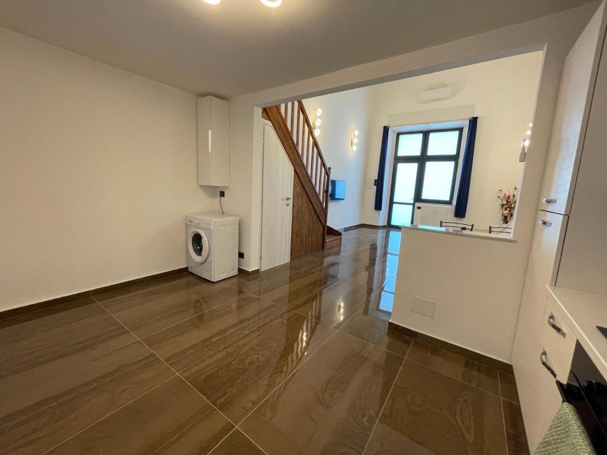 Il Portico Apartment Vado Ligure